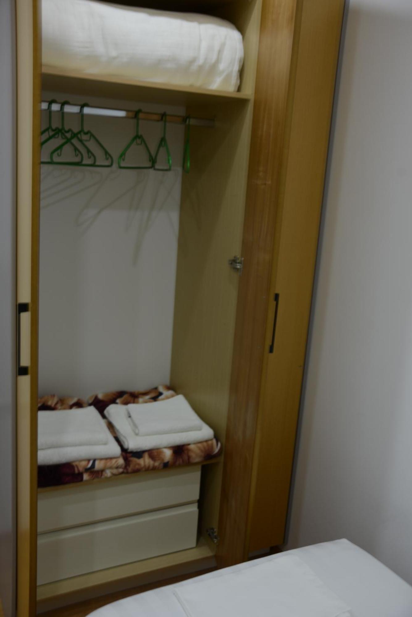 Mane Apartments ساراندا المظهر الخارجي الصورة